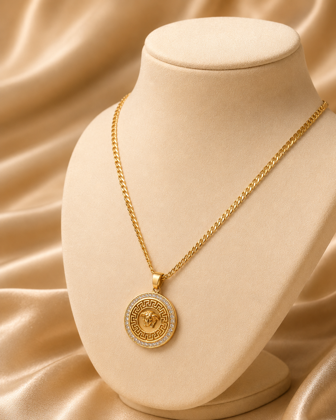 Royale Medallion Necklace alternate view