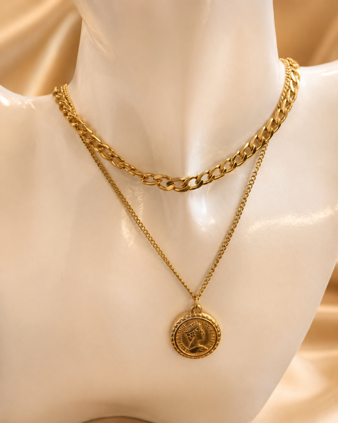 Layan Layered Coin Necklace alternate view